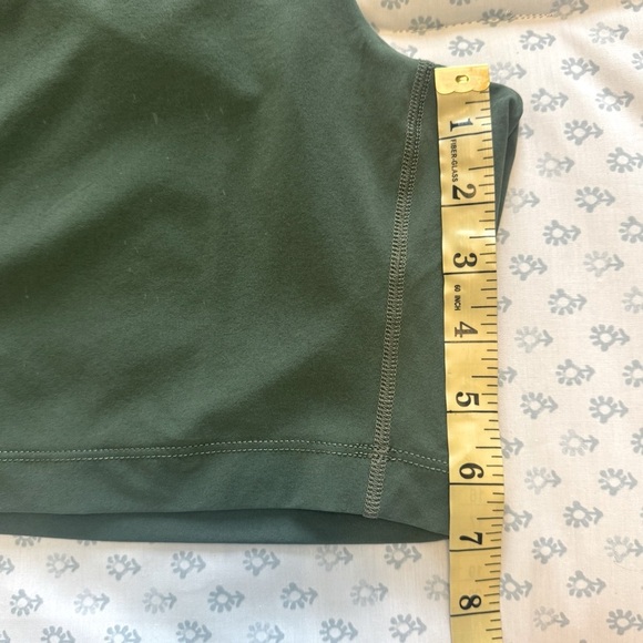 Rhone Men's Olive Green 7” Essentials Performance Shorts - Picture 5 of 6